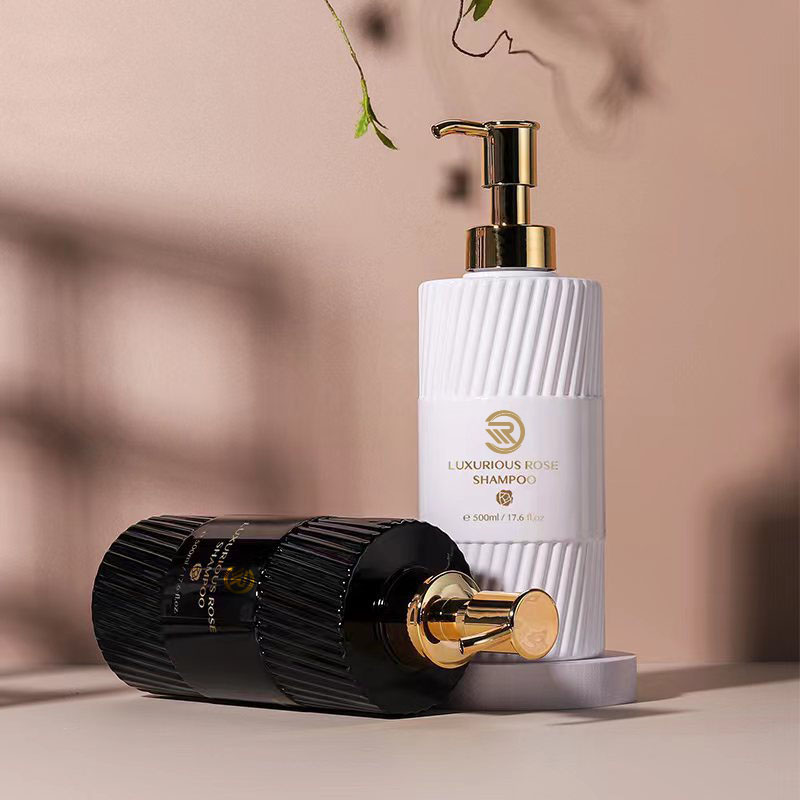 Thân Thiện Với Môi Trường 500Ml Dẹt Vai Dầu Gội Sữa Tắm Chai Trắng Sọc Đen Ép Bơm Nhựa Nhũ Bao Bì Cho Kem Dưỡng Da sử Dụng Thân Thiện Với Môi Trường 500Ml Dẹt Vai Dầu Gội Sữa Tắm Chai Trắng Sọc Đen Ép Bơm Nhựa Nhũ Bao Bì Cho Kem Dưỡng Da sử Dụng